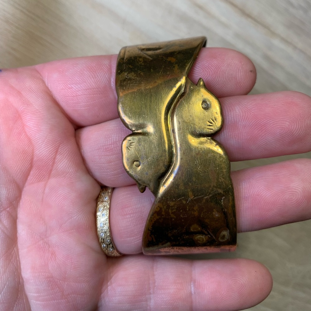 Vintage brass cat cuff bracelet
